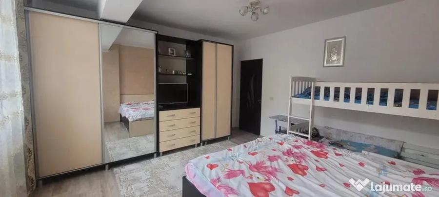 Apartament cu 2 camere decomandat în Burdujeni