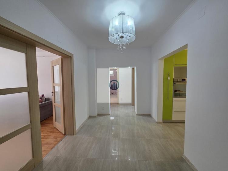 Apartament 3 camere decomandat SU 78 mp renovat - Deva, Str. Carpati - 2