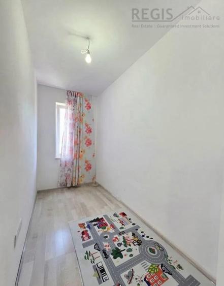 Apartament cu 3 camere decomandat în Avantgarden