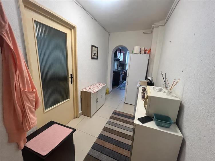 Apartament cu 2 camere decomandat, mobilat în Hipodrom 1