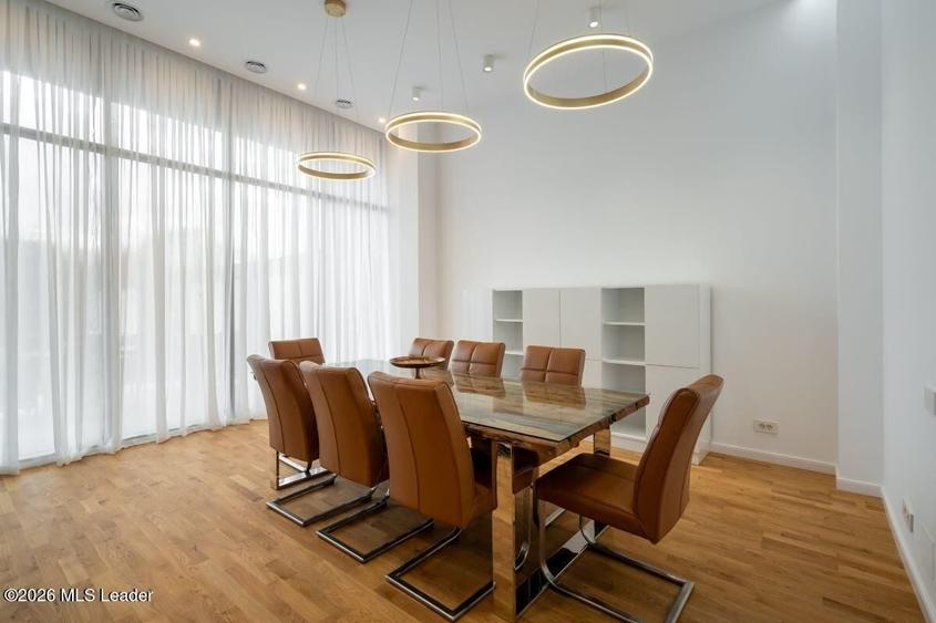 Iancu Nicolae - Vila high-end pe malul lacului, Gradina cu Ponton - 55