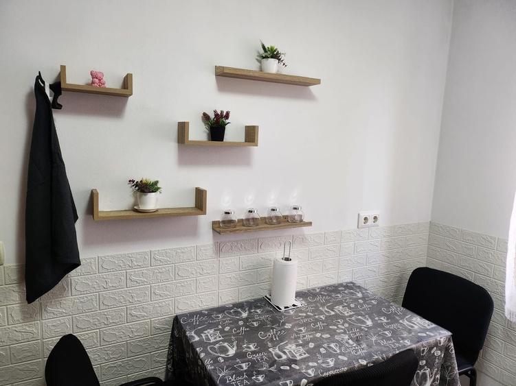 Apartament cu 2 camere decomandat, mobilat în Splaiul Unirii