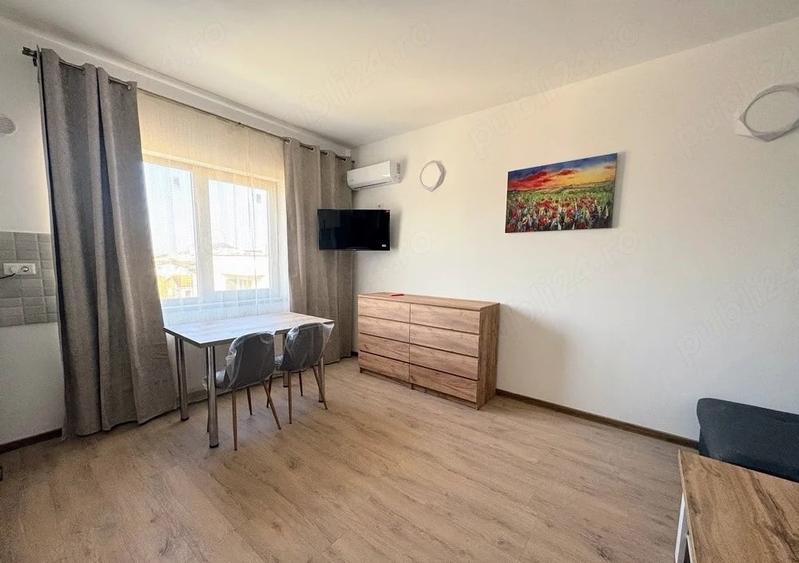 Apartament cu 2 camere semidecomandat, mobilat în Apărătorii Patriei