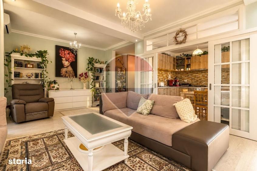 Apartament cu 3 camere decomandat în Păun