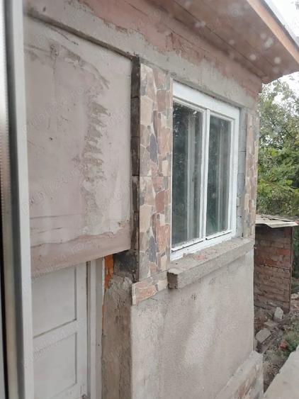 Casă cu 3 camere cu Teren 940 Mp în Central