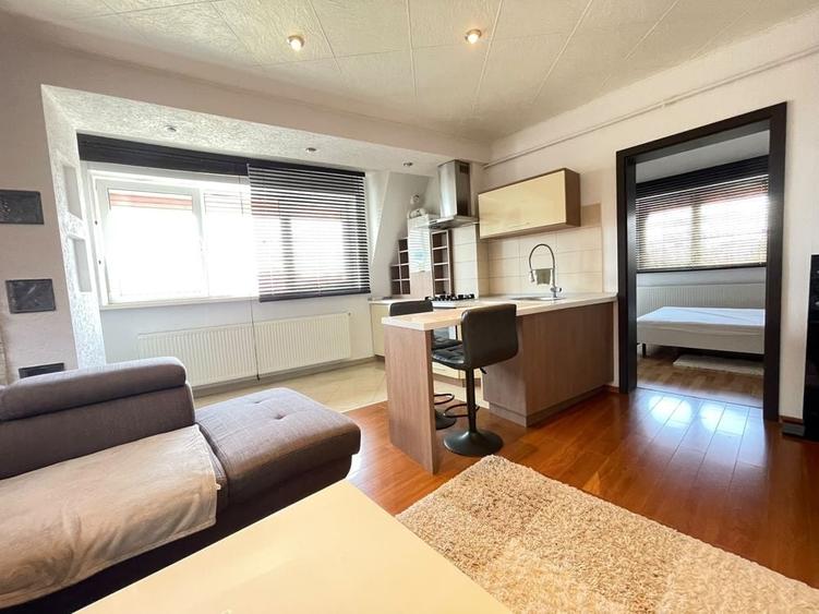 Apartament cu 2 camere decomandat în Lotrioara