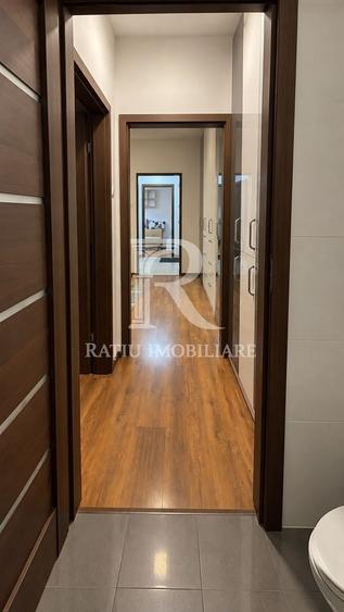 Apartament cu 3 camere semidecomandat, mobilat în Gării
