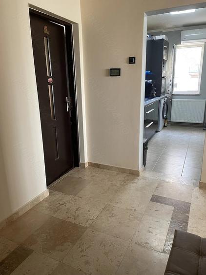 Apartament cu 3 camere decomandat în Fortuna
