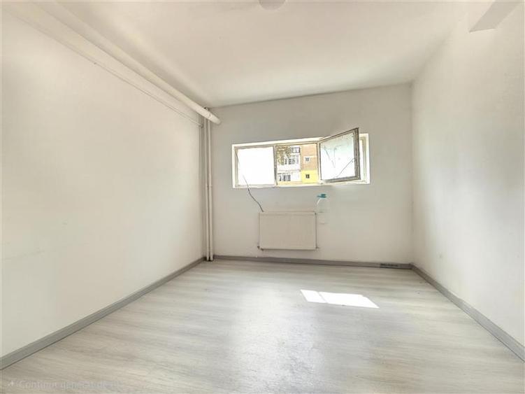Spațiu comercial, de 180 mp, în Zimbru