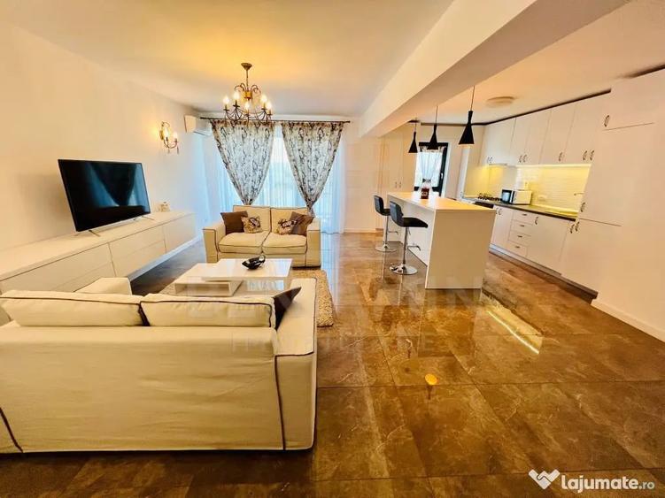 Apartament cu 3 camere semidecomandat în Central