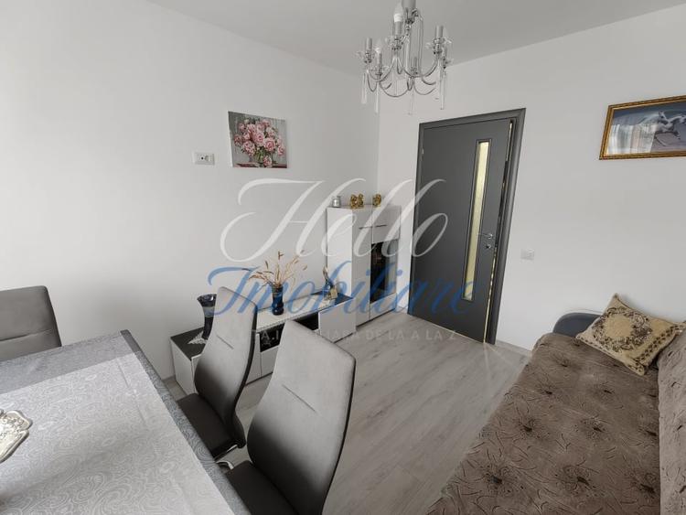 Apartament cu 3 camere decomandat, mobilat în Florești