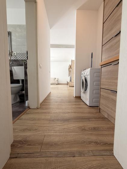 Apartament cu 2 camere decomandat, mobilat în Giroc