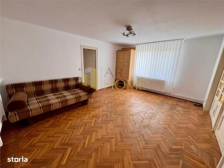 Casă cu 3 camere cu Teren 300 Mp în Central