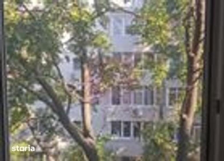 Apartament cu 2 camere în Tei