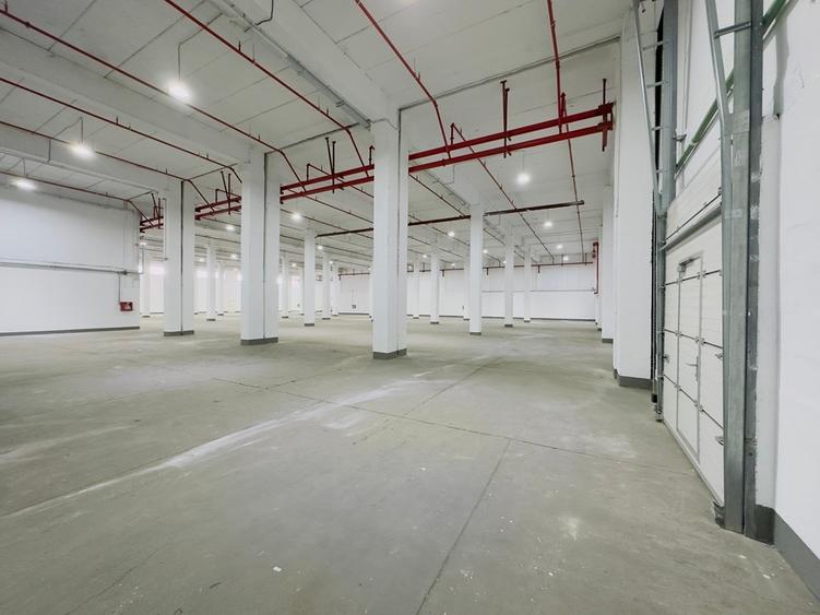 Spațiu industrial, de 12,000 mp, în Militari
