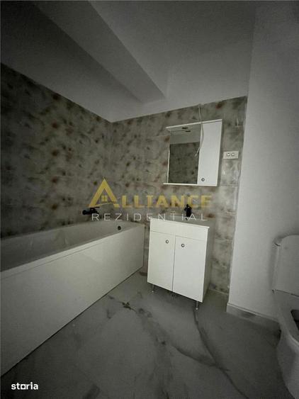 Apartament cu 3 camere decomandat în Metalurgiei