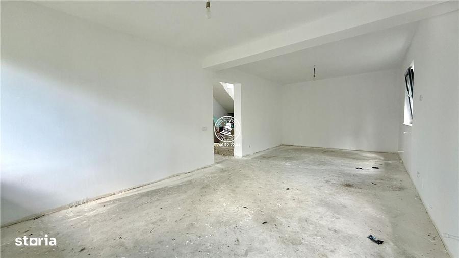 Casă cu 4 camere în Aroneanu