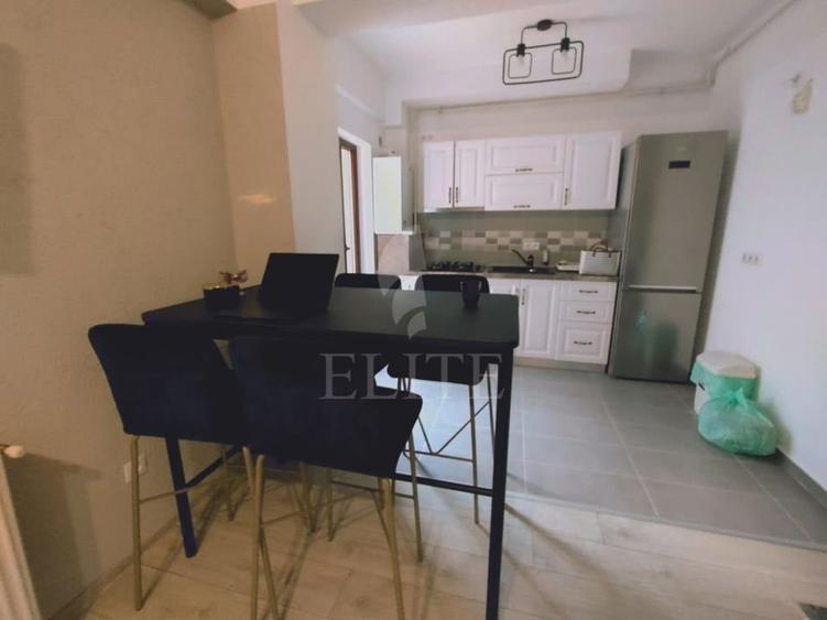 Apartament 3 camere în zona CALEA TURZII - 5