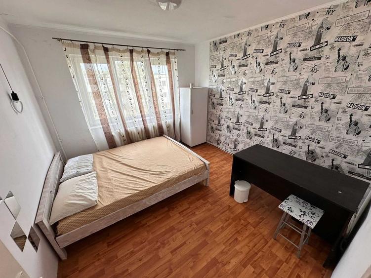 Apartament cu 2 camere semidecomandat, mobilat în Tătărași — fotografia 1
