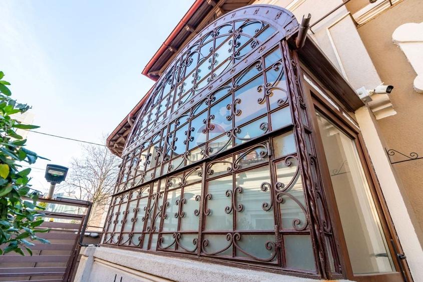 Casă cu 4 camere cu Teren 199 Mp în Unirii