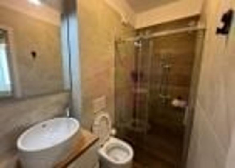 Apartament cu 3 camere decomandat, mobilat în Pipera