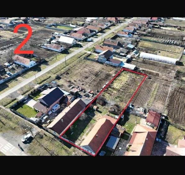 Casă individuală cu 2 camere cu Canalizare în Central