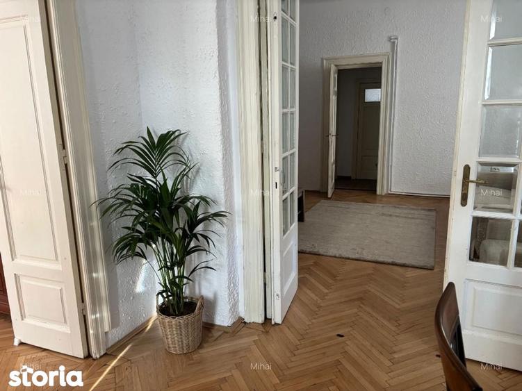 Apartament cu 3 camere semidecomandat, mobilat în Cotroceni