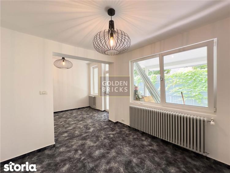 Casă cu 5 camere cu Teren 350 Mp în Unirii