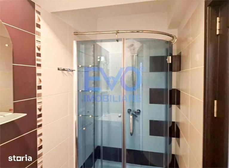 Apartament cu 2 camere decomandat în Galata