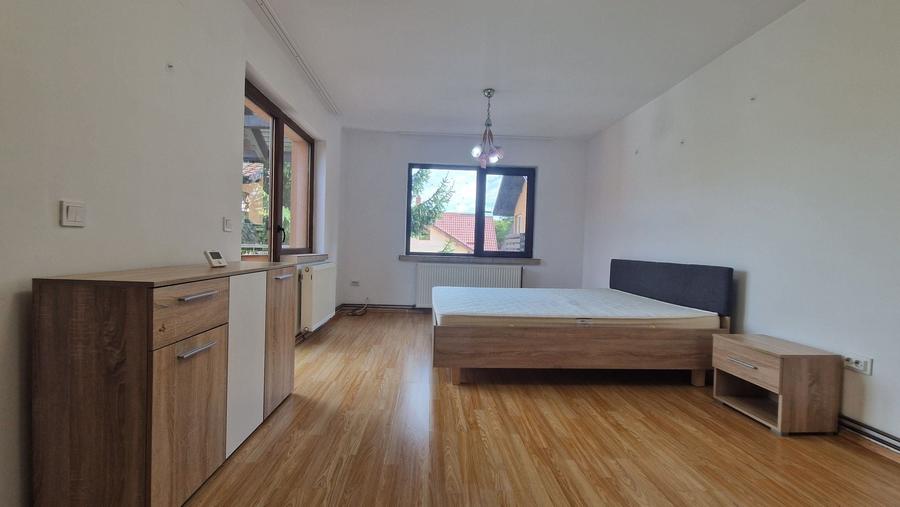 Duplex cu 2 camere cu Canalizare în Tractorul