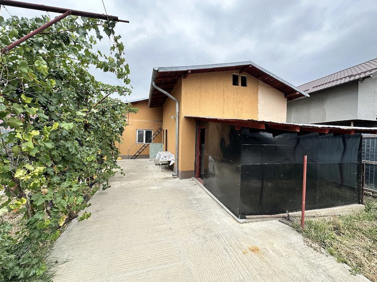 Casă cu 4 camere cu Teren 570 Mp în Strejnicu