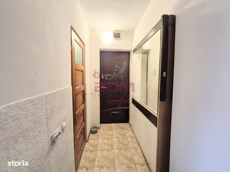 Apartament cu 2 camere semidecomandat în Central