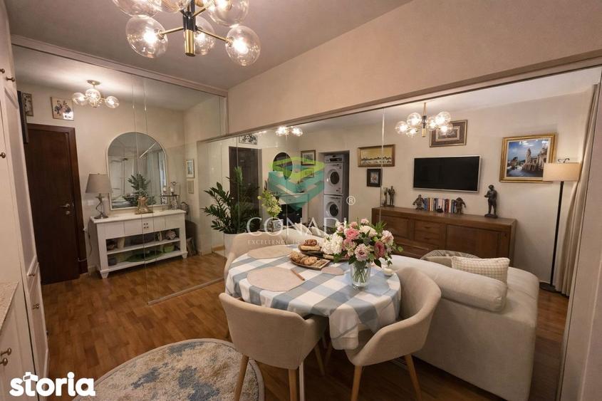 Apartament cu 4 camere semidecomandat, mobilat în Moșilor