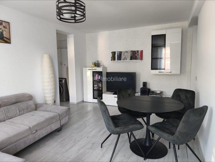 Apartament cu 2 camere, 48 mp, Str. Victor Babes