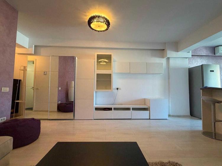 Apartament cu 2 camere semidecomandat în Nerva Traian