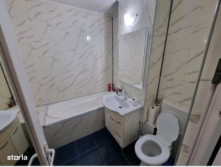 Apartament cu 2 camere decomandat în Brătianu