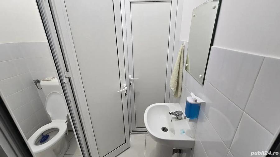 Spațiu comercial, de 25 mp, în Central