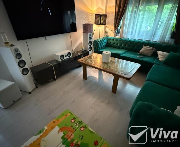Apartament cu 3 camere decomandat, mobilat în Nicolina