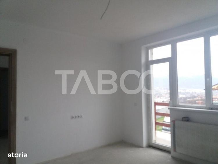 Apartament spatios bloc nou 3 camere 96 mp zona linistita in Cisnadie - 8