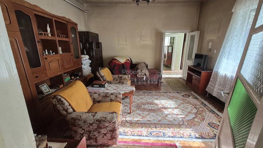 Casa de vanzare Valea Rosie