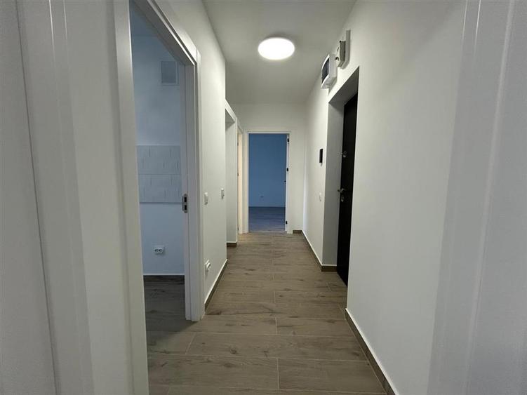Apartament cu 2 camere decomandat în Centrul Civic