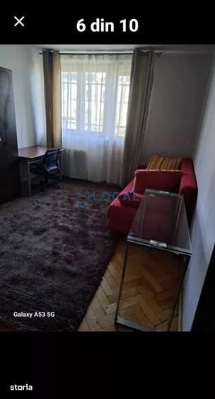 Apartament cu 3 camere semidecomandat în Gruia