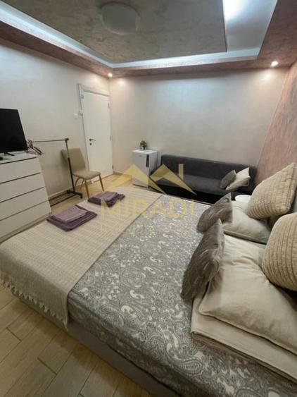 Apartament cu 2 camere, mobilat în Unirii