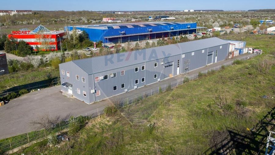 Spațiu industrial, de 1,093 mp, în Central