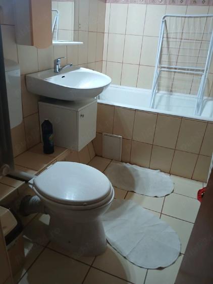 Dau in chirie apartament cu 3 camere - 3