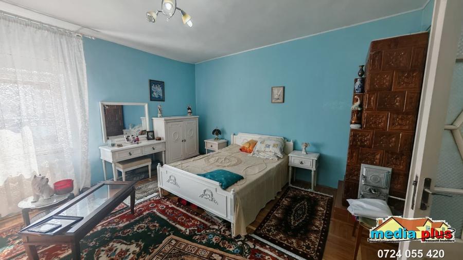 Casă individuală cu 4 camere cu Garaj în Bd. Coșbuc