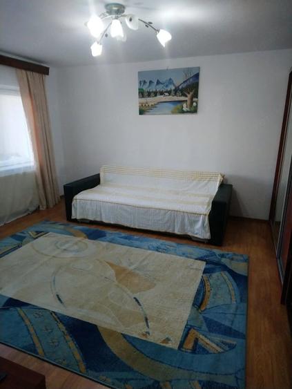 Apartament cu 2 camere decomandat în Sânpetru