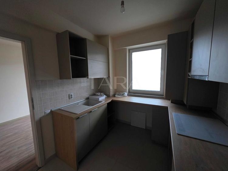 Apartament în zona Între Lacuri - 3