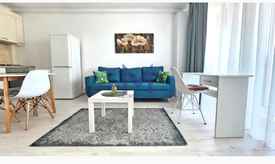 Apartament cu 2 camere semidecomandat, mobilat în Mărăști