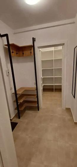 Apartament cu 2 camere semidecomandat în Sânpetru